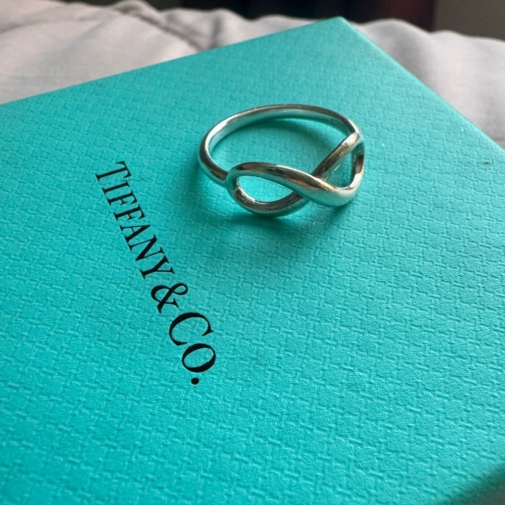 Tiffany & Co. Infinity Ring Sterling Silver 925 Women's Size 7